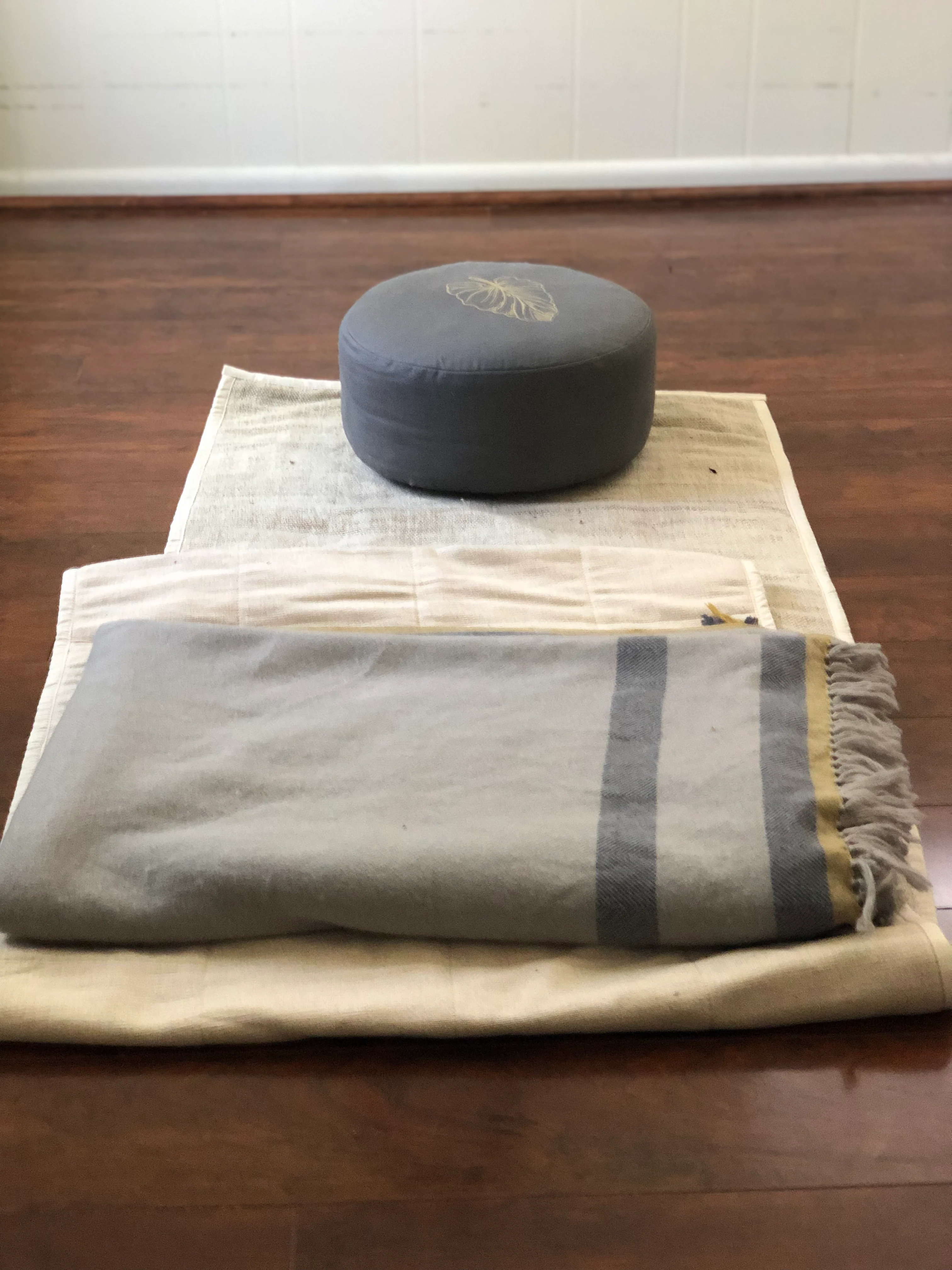 The Practitioner's Bundle: 100% Wool Meditation Shawl, Natural Hemp Yoga Mat and Meditation Cushion - Image 6