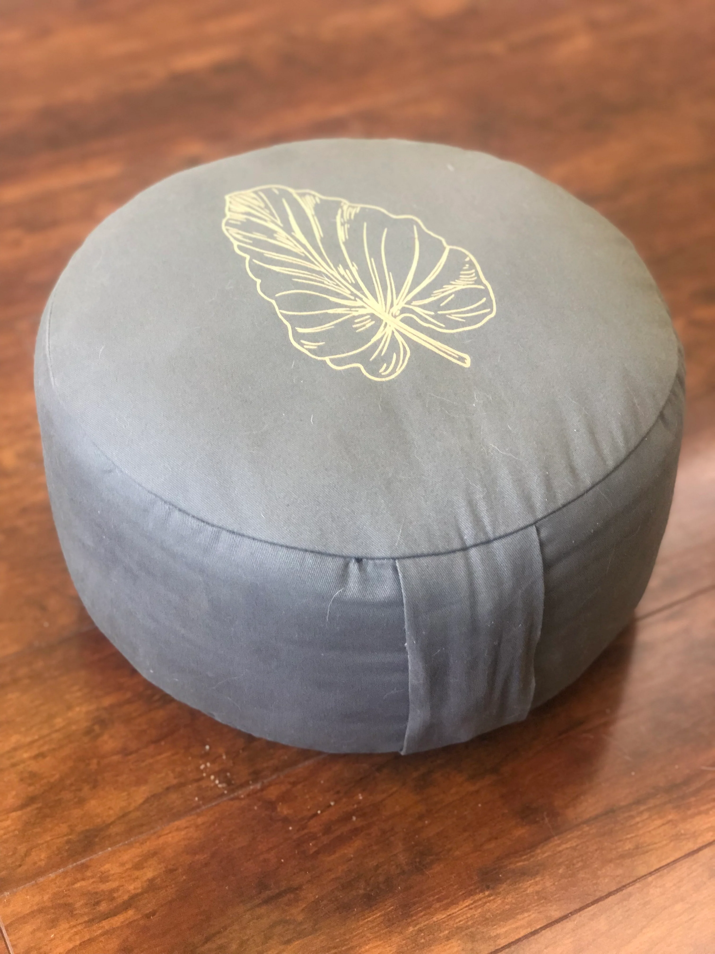 Meditation and Practioner's Cushion - Image 4