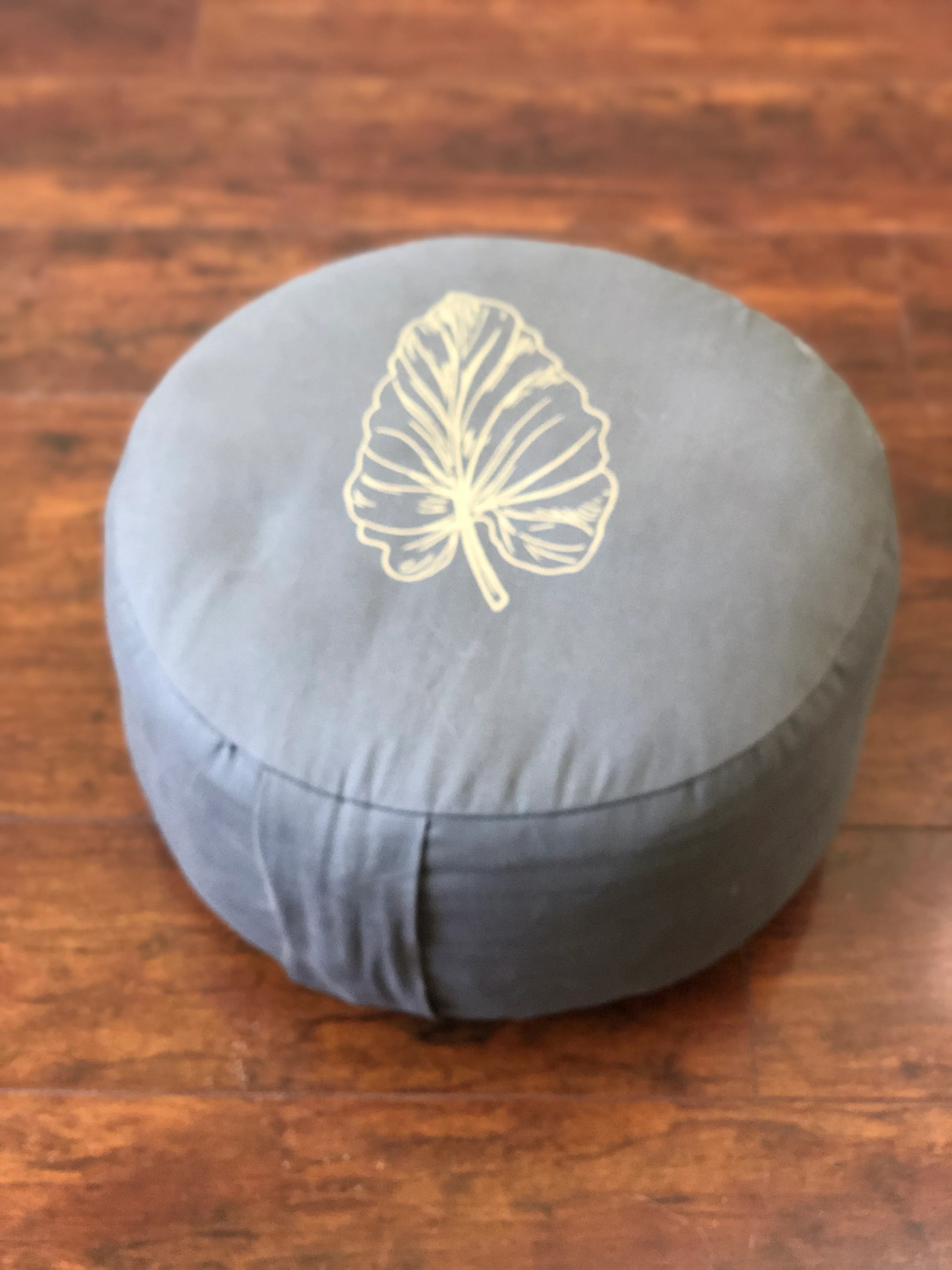 Meditation and Practioner's Cushion - Image 6