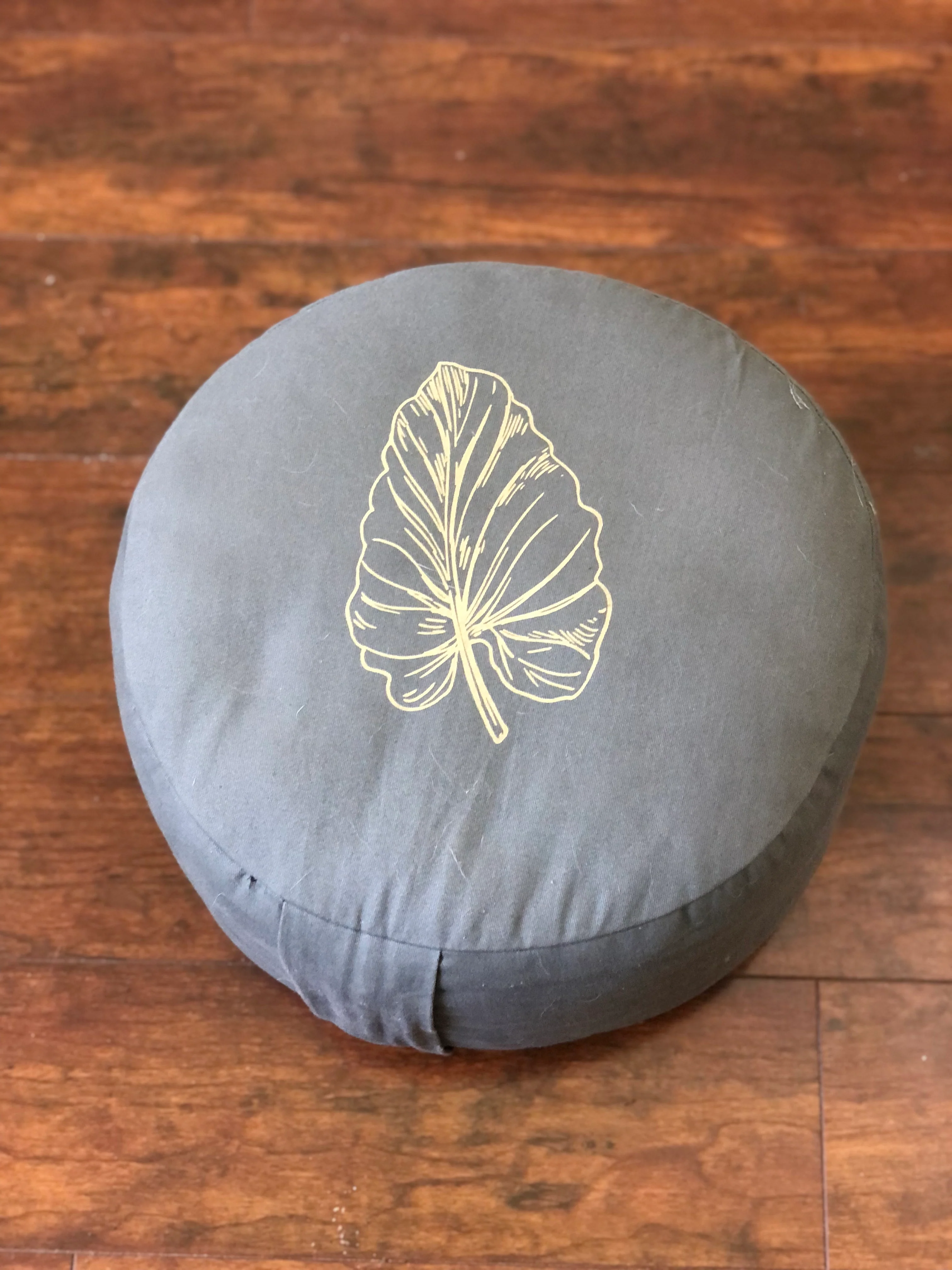 Meditation and Practioner's Cushion - Image 8