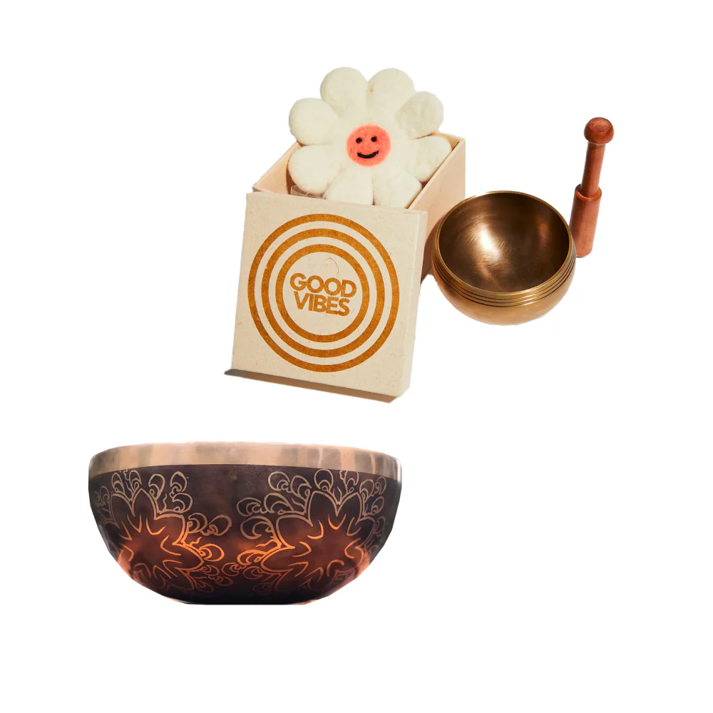 The Mommy & Me Bundle: Handmade 9 Inch MotherHood Bowl and Bronze 3.5 Inch Bowl For Kids - Image 3