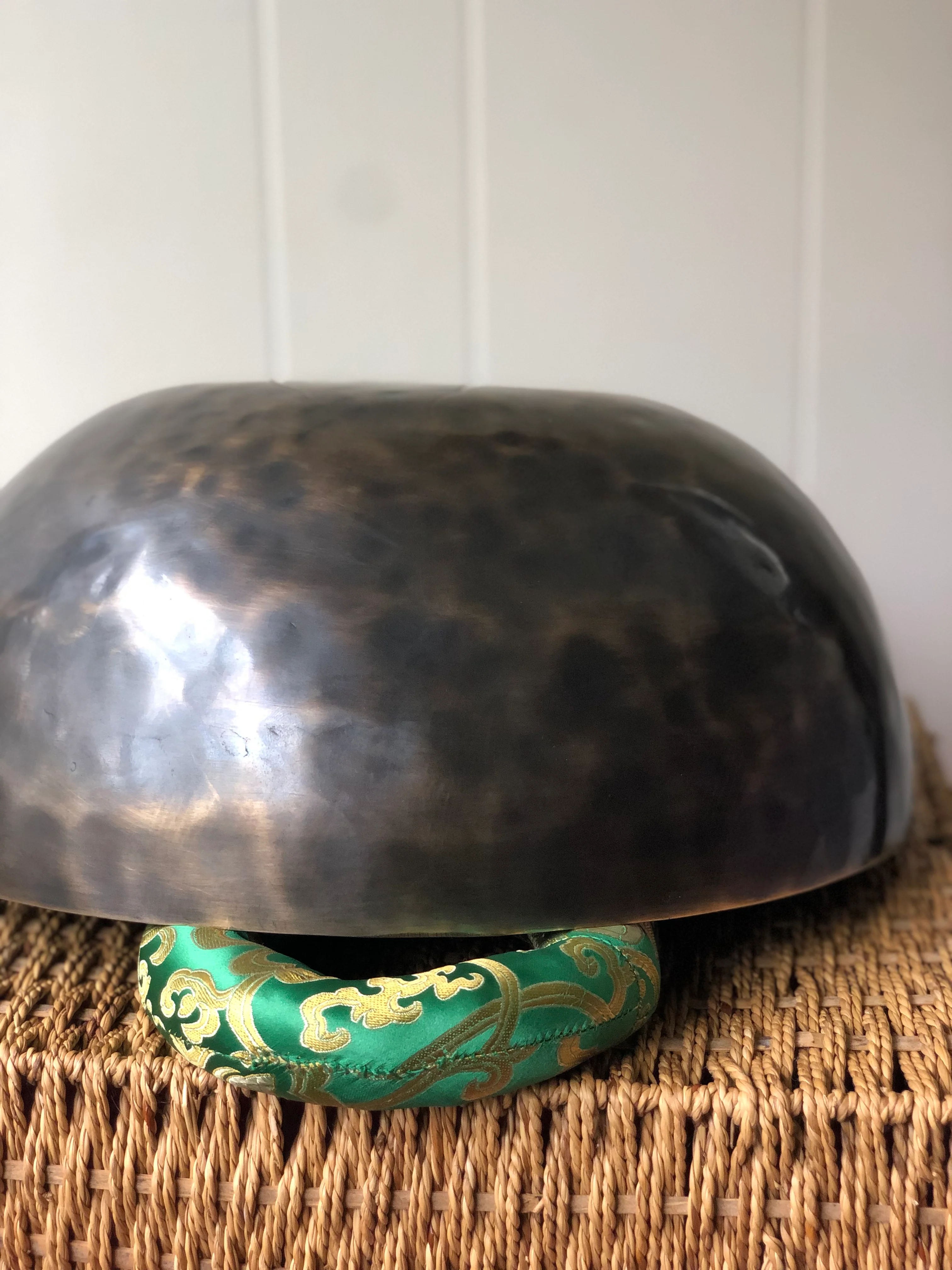 The Aurora Bowl: Extra Large 14 Inch Handmade Bronze Singing Bowl From Nepal - Image 5