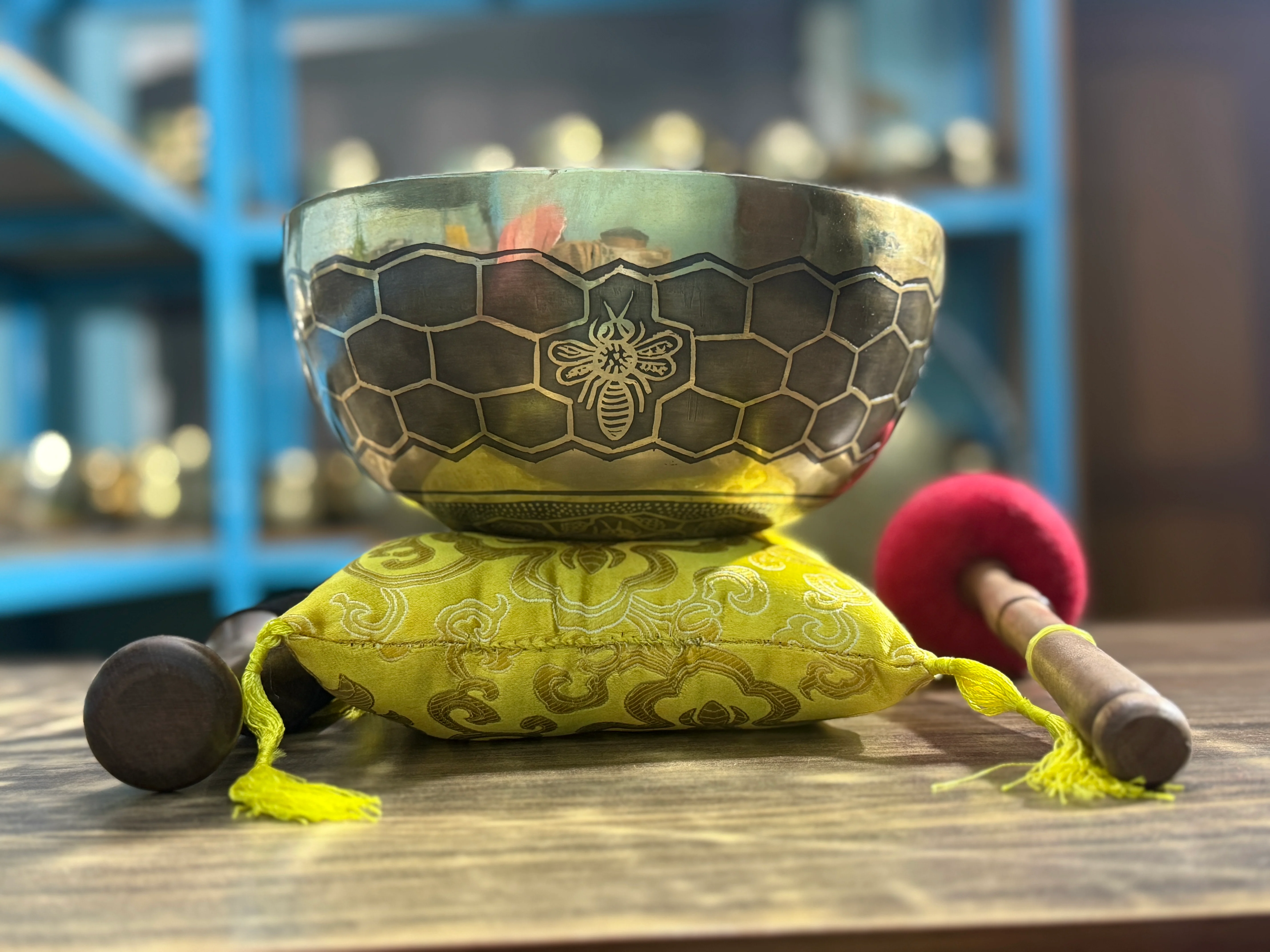 The Bee Bowl: 10 inch | Special Creation by Lauren - Image 35